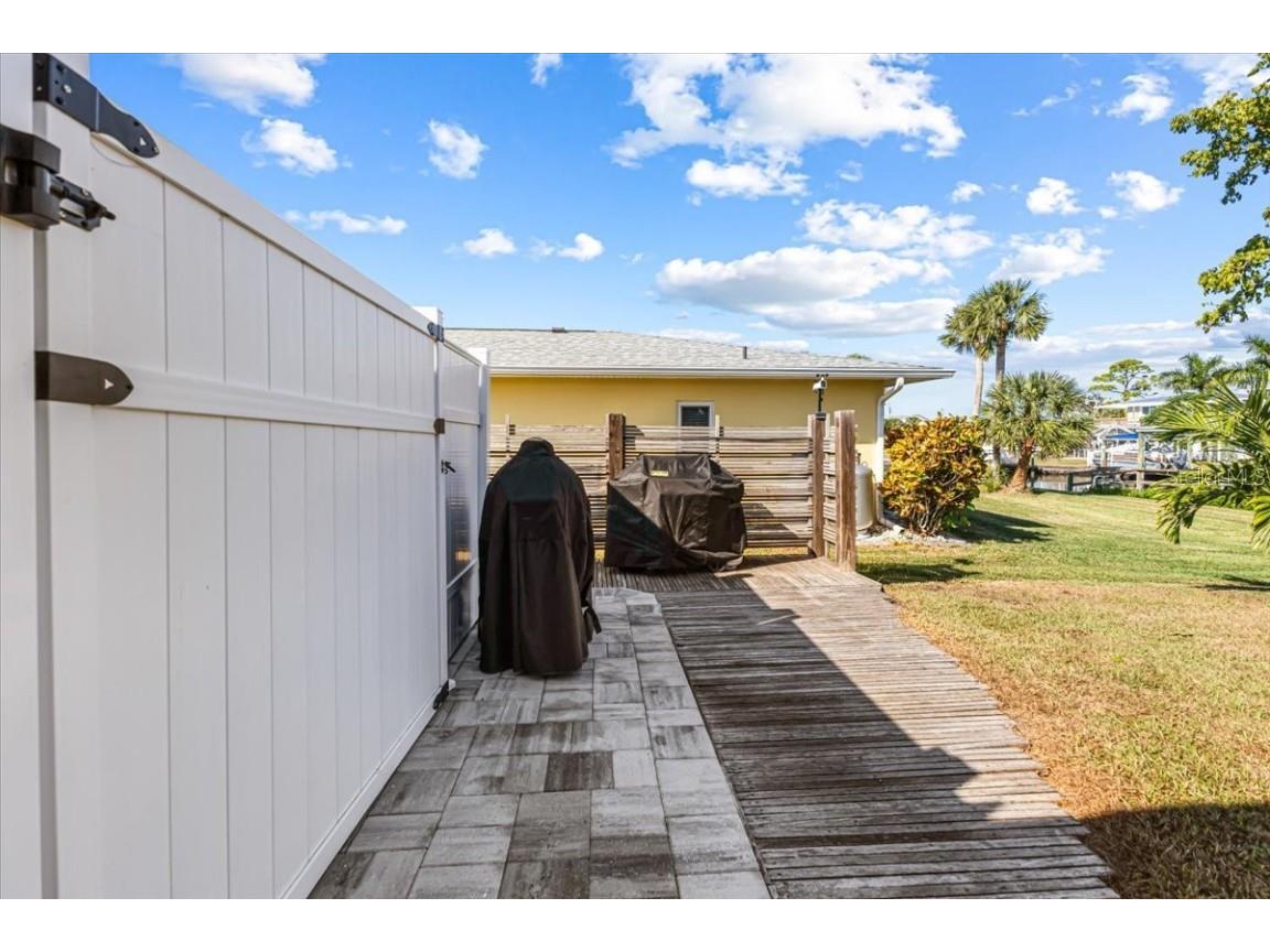 830 Park Road Englewood FL 34223 D6144879 image41