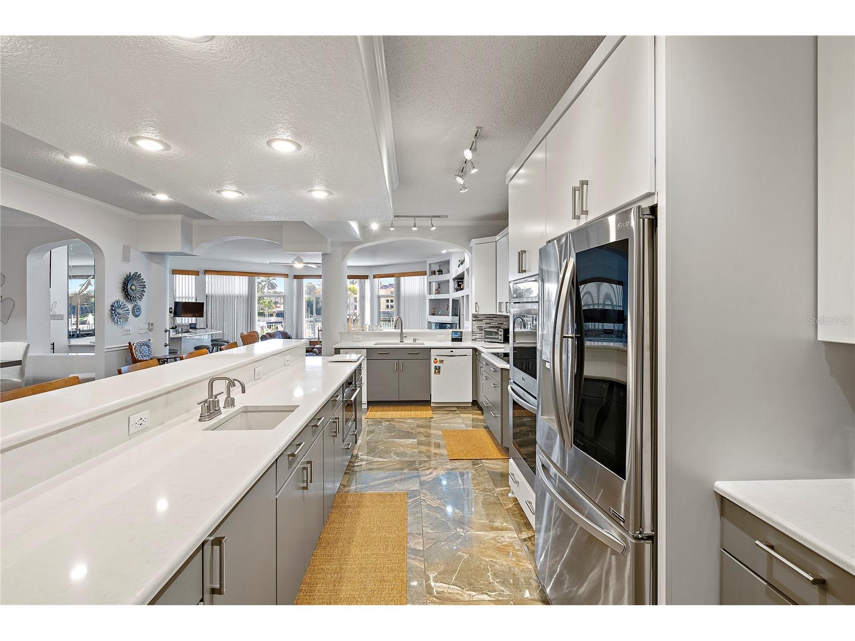 830 Pinellas Bayway S Saint Petersburg FL 33715 - GRAND CANAL TB8490122 image9