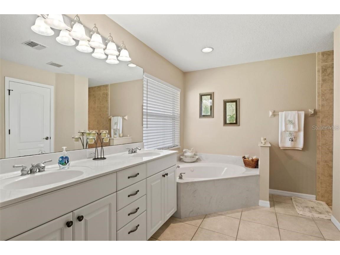 830 Poinciana Road Venice FL 34293 N6140704 image16