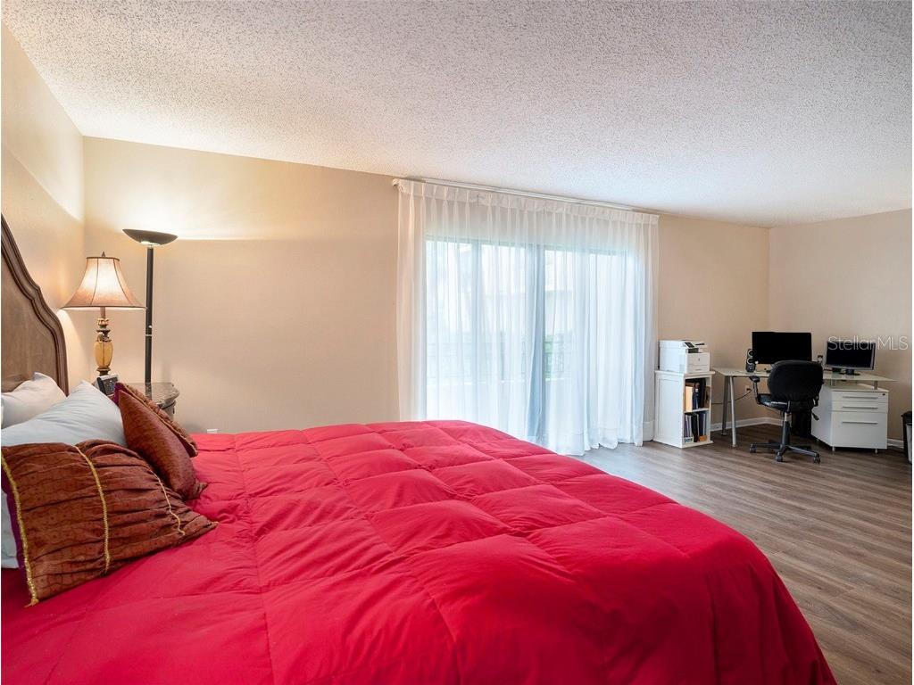 830 S Gulfview Boulevard #102 Clearwater Beach FL 33767 TB8383693 image4