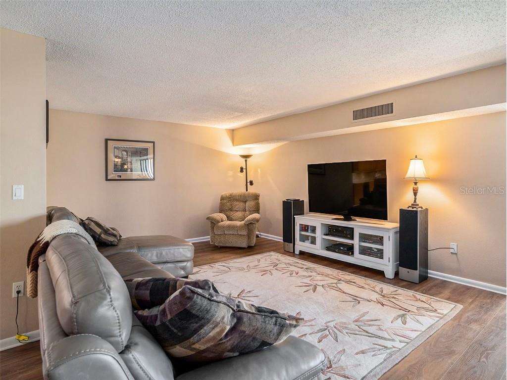 830 S Gulfview Boulevard #102 Clearwater Beach FL 33767 TB8383693 image7