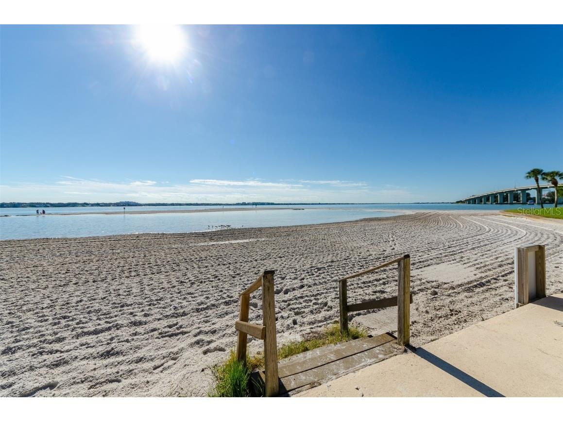 830 S Gulfview Boulevard #406 Clearwater FL 33767 U8216643 image1