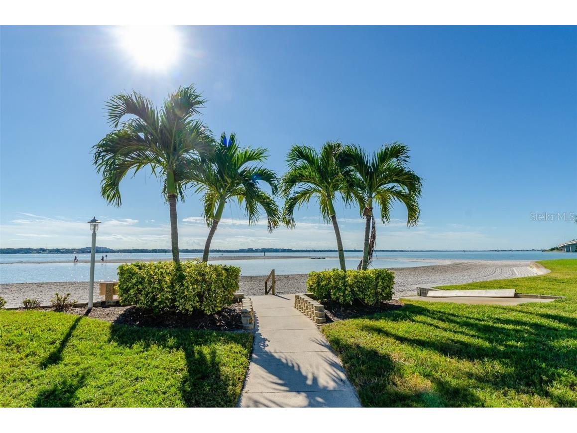 830 S Gulfview Boulevard #406 Clearwater FL 33767 U8216643 image4