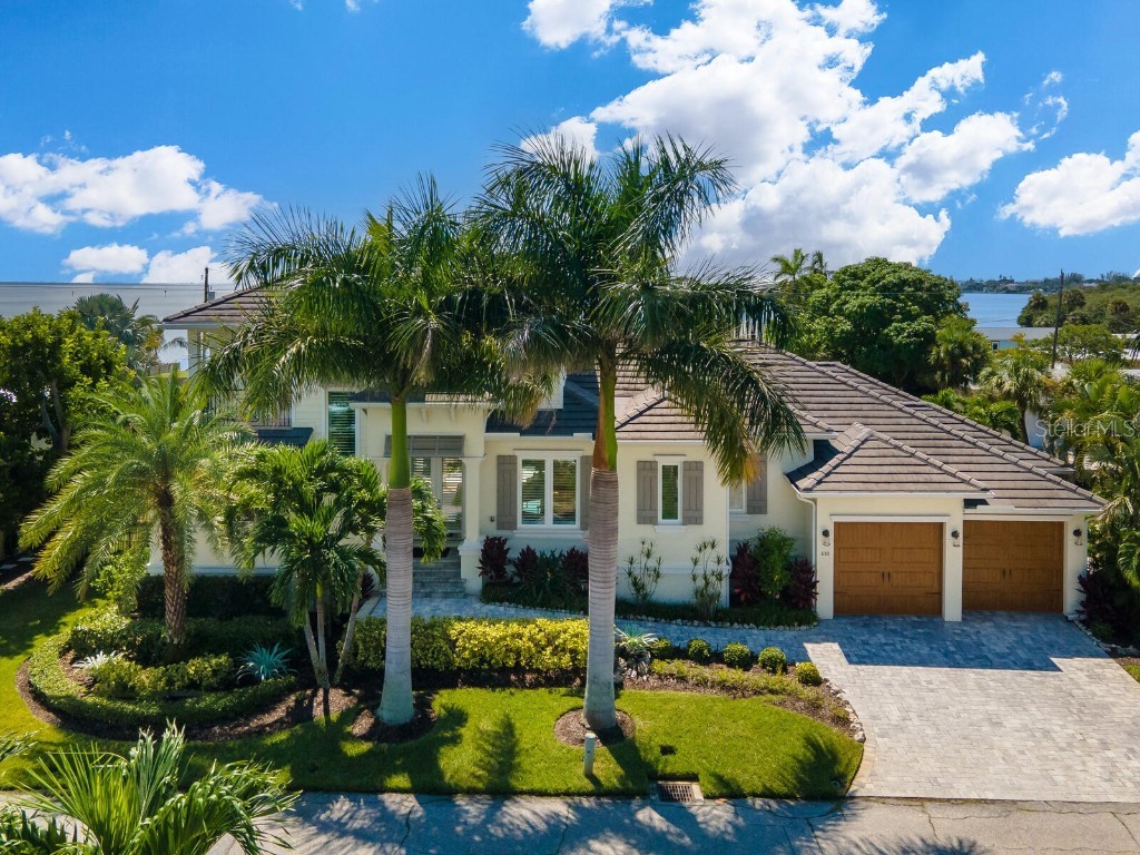 830 Tarawitt Drive Longboat Key FL 34228 A4545868 image1