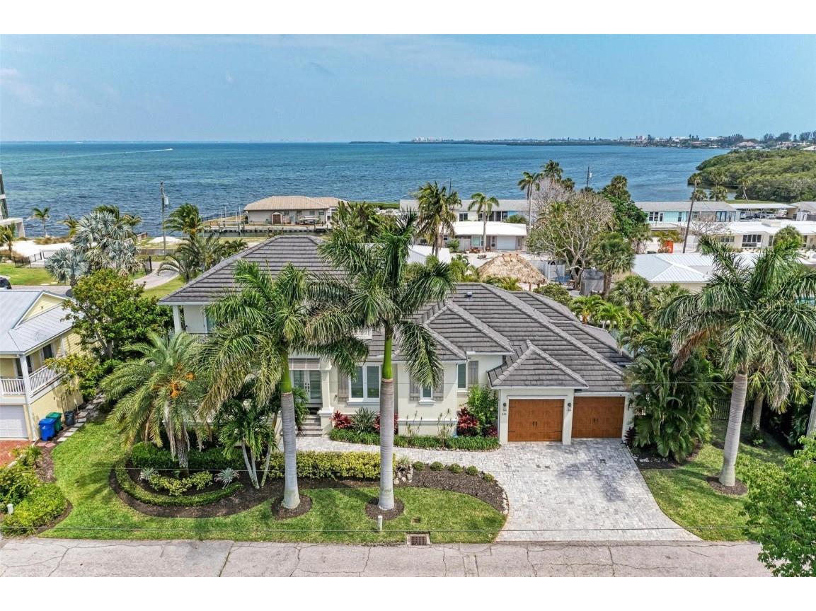 830 Tarawitt Drive Longboat Key FL 34228 A4610299 image1