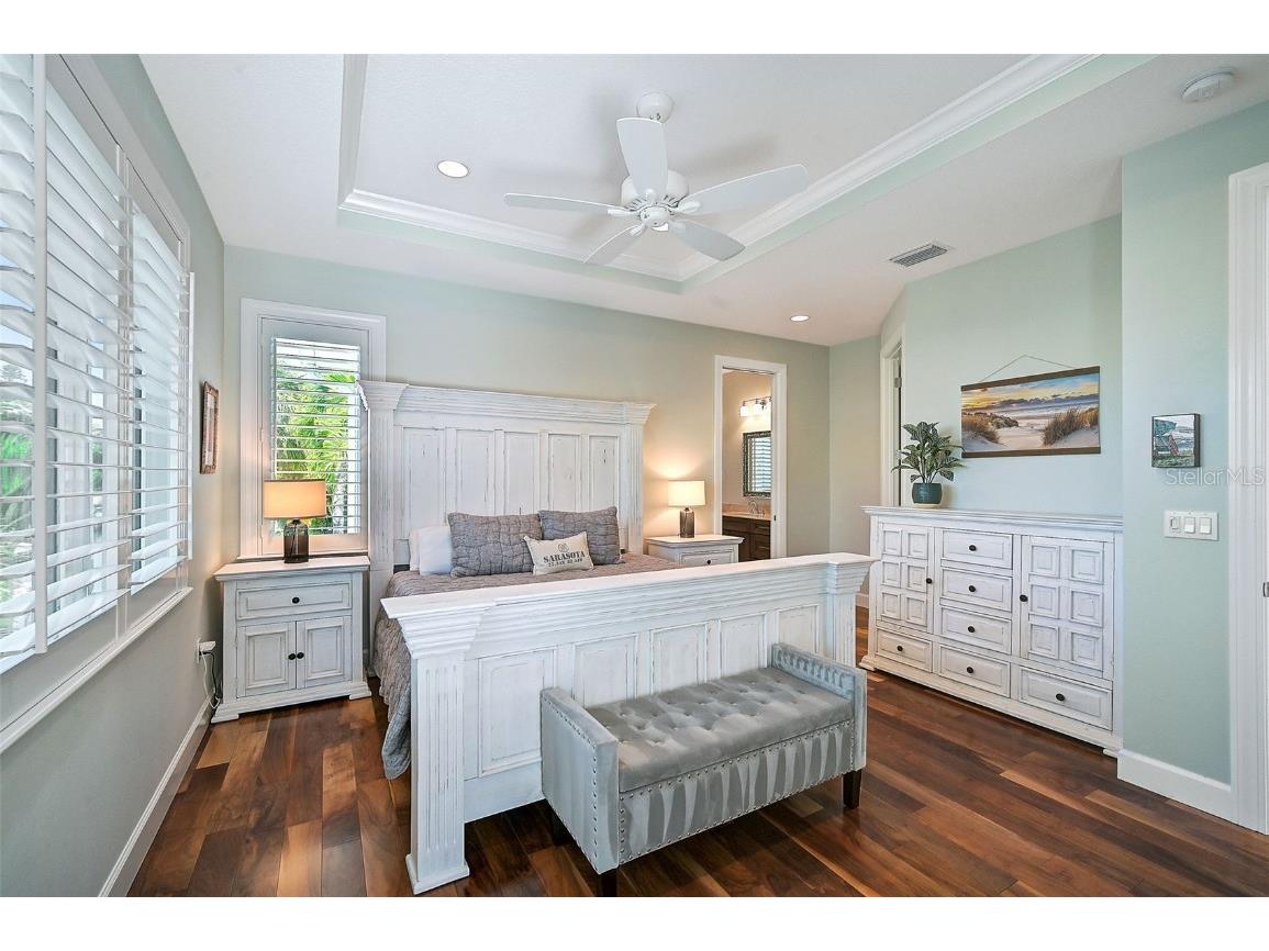 830 Tarawitt Drive Longboat Key FL 34228 A4660191 image22