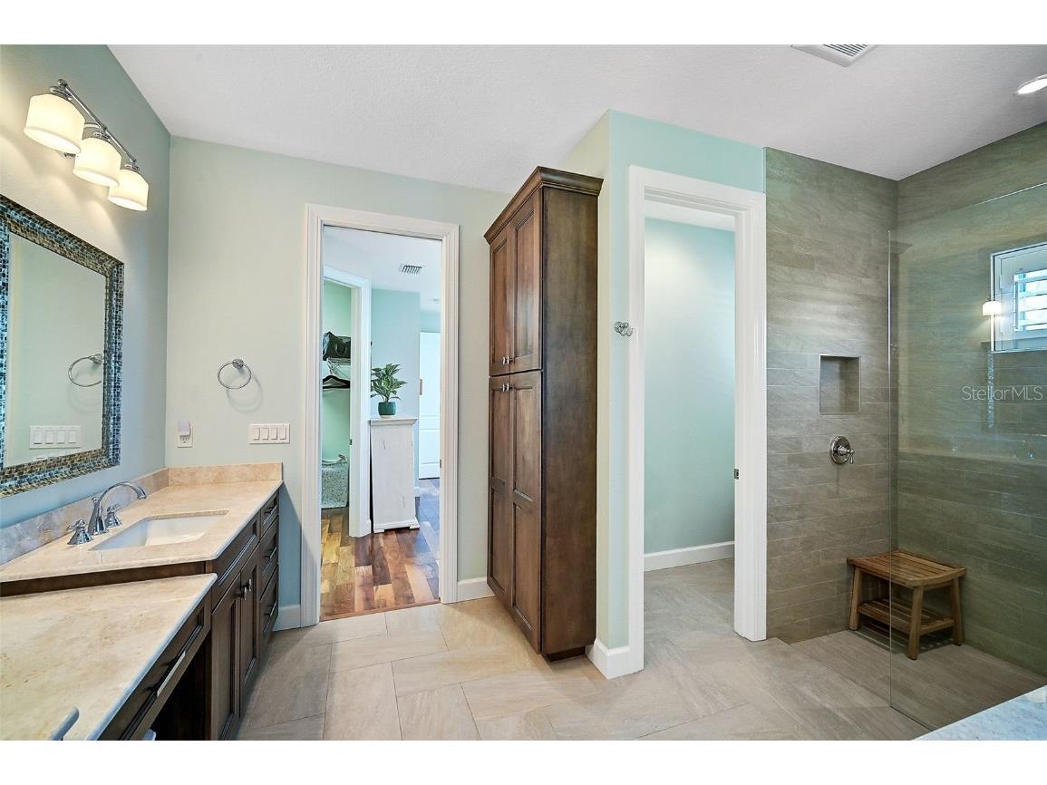 830 Tarawitt Drive Longboat Key FL 34228 A4660191 image26