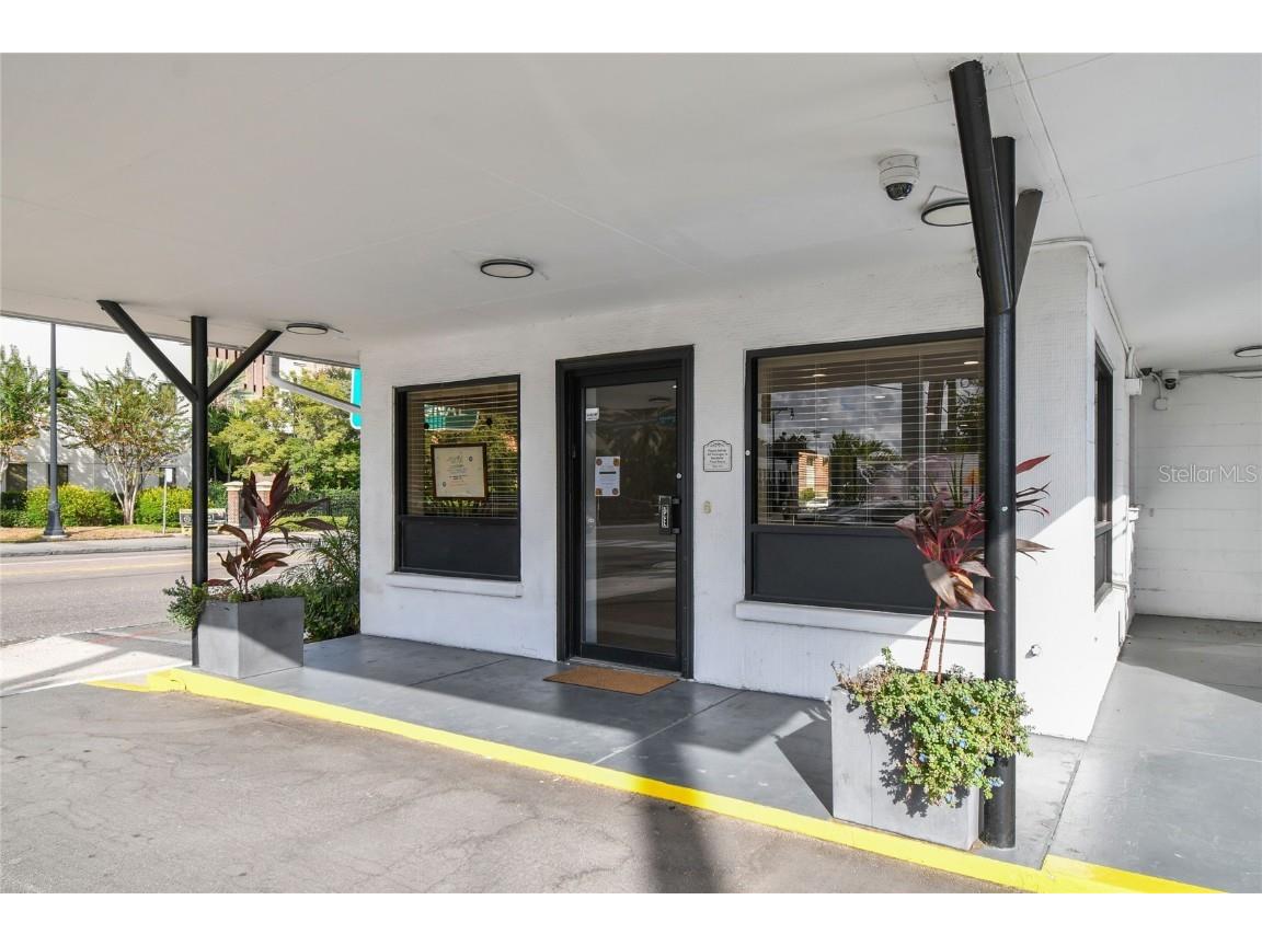 830 W Kennedy Boulevard Tampa FL 33606 TB8447304 image1