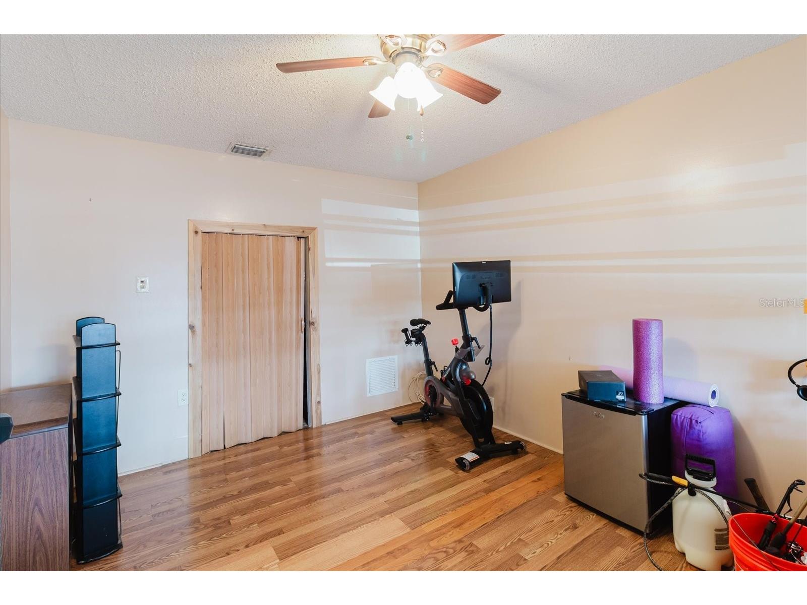 8300 54th Street N Pinellas Park FL 33781 TB8496905 image16