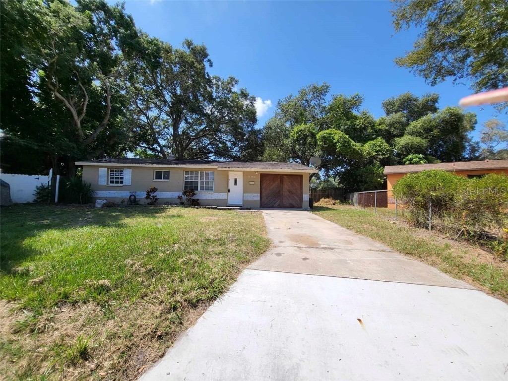 8300 70th Street N Pinellas Park FL 33781 U8208889 image1