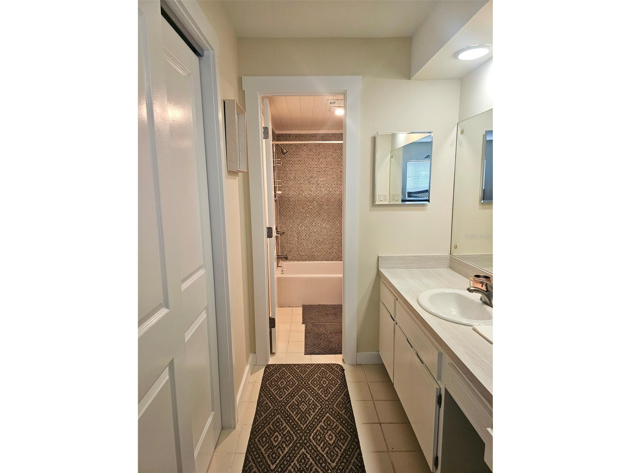 8300 Bardmoor Boulevard #105 Seminole FL 33777 O6386551 image10