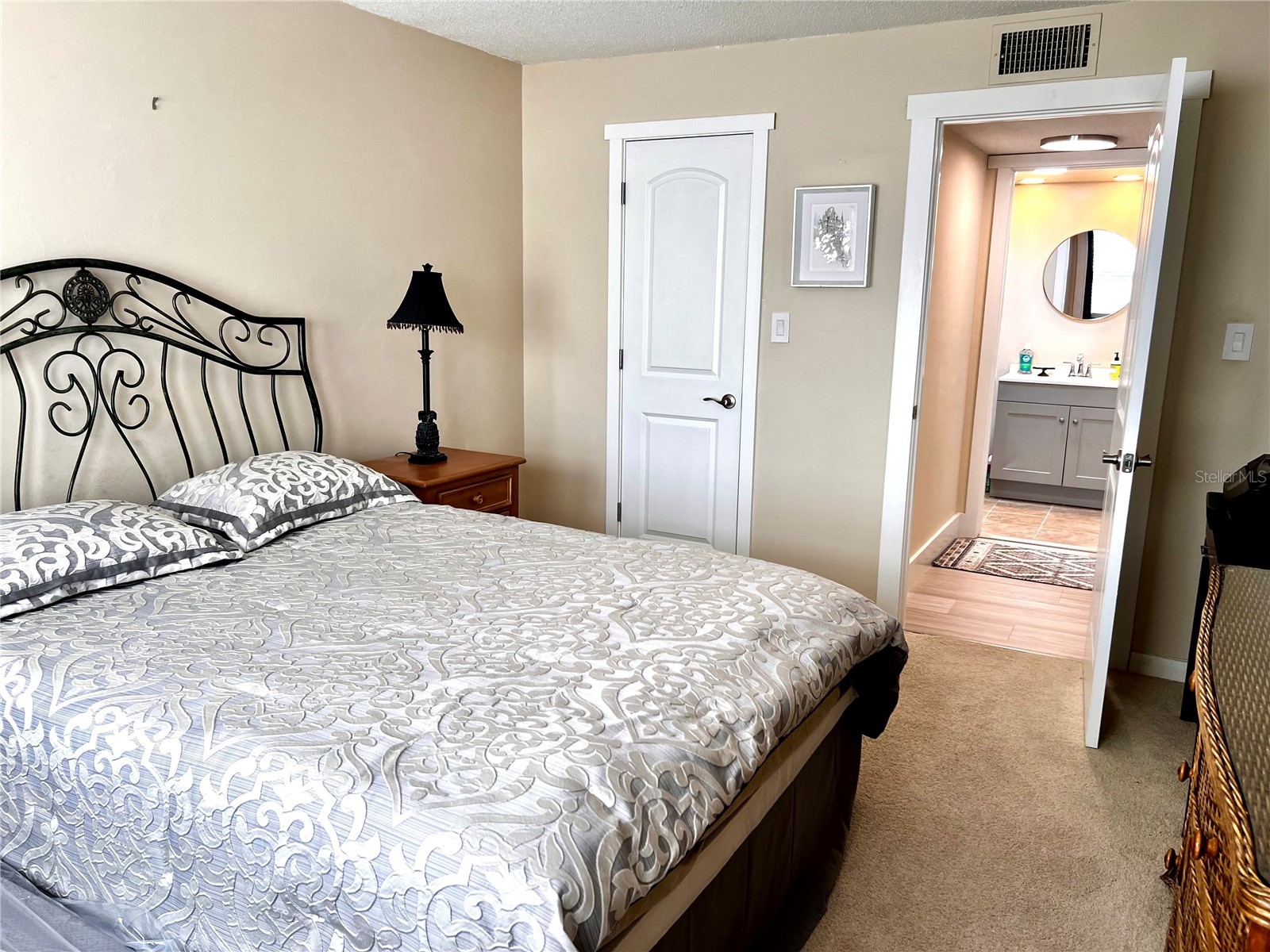 8300 Bardmoor Boulevard #105 Seminole FL 33777 O6386551 image13