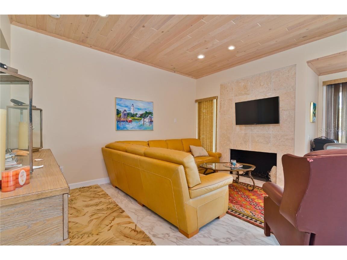 8300 Manasota Key Road Englewood FL 34223 - GULF OF MEXICO C7448562 image13