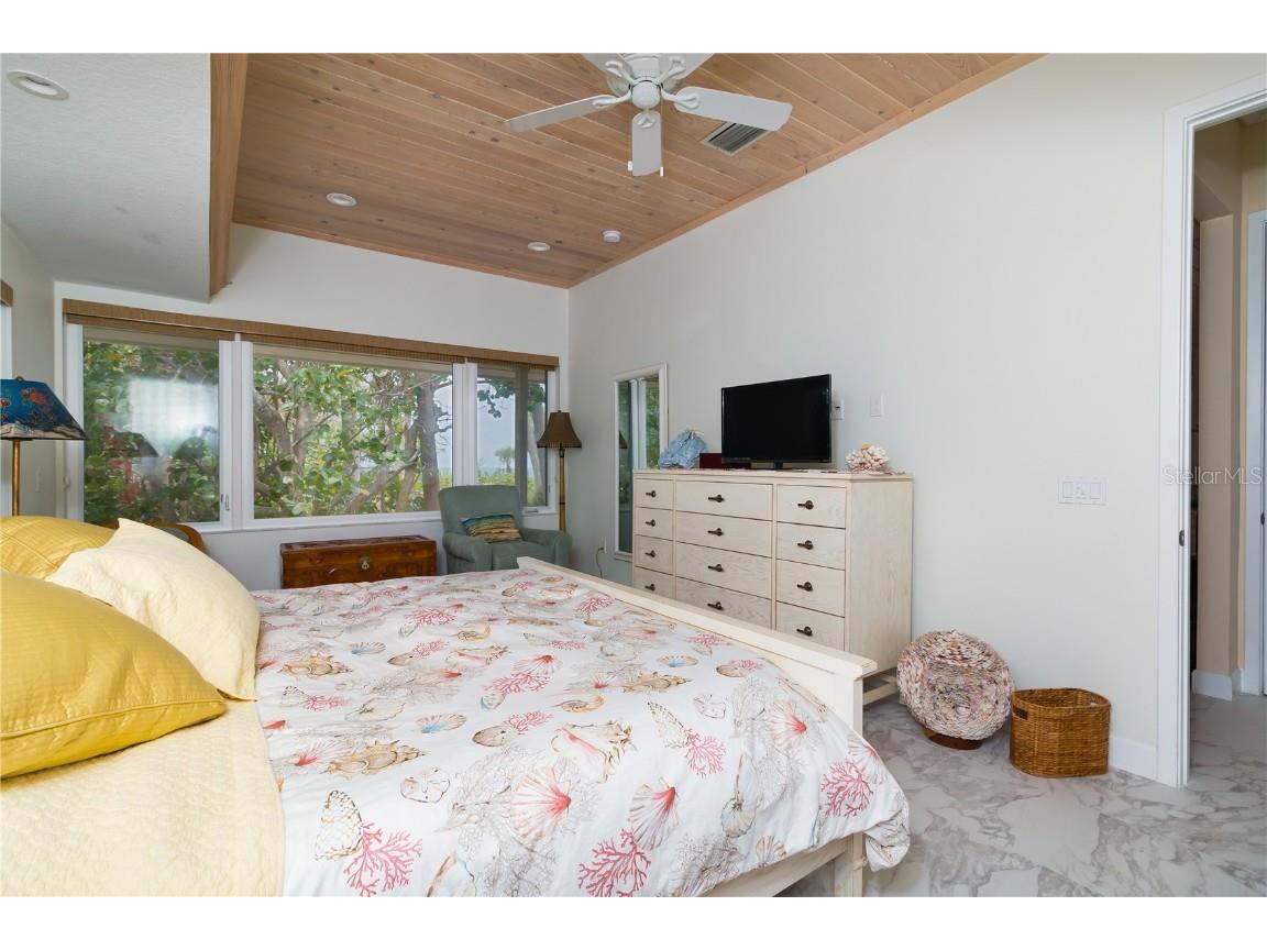 8300 Manasota Key Road Englewood FL 34223 - GULF OF MEXICO C7448562 image23