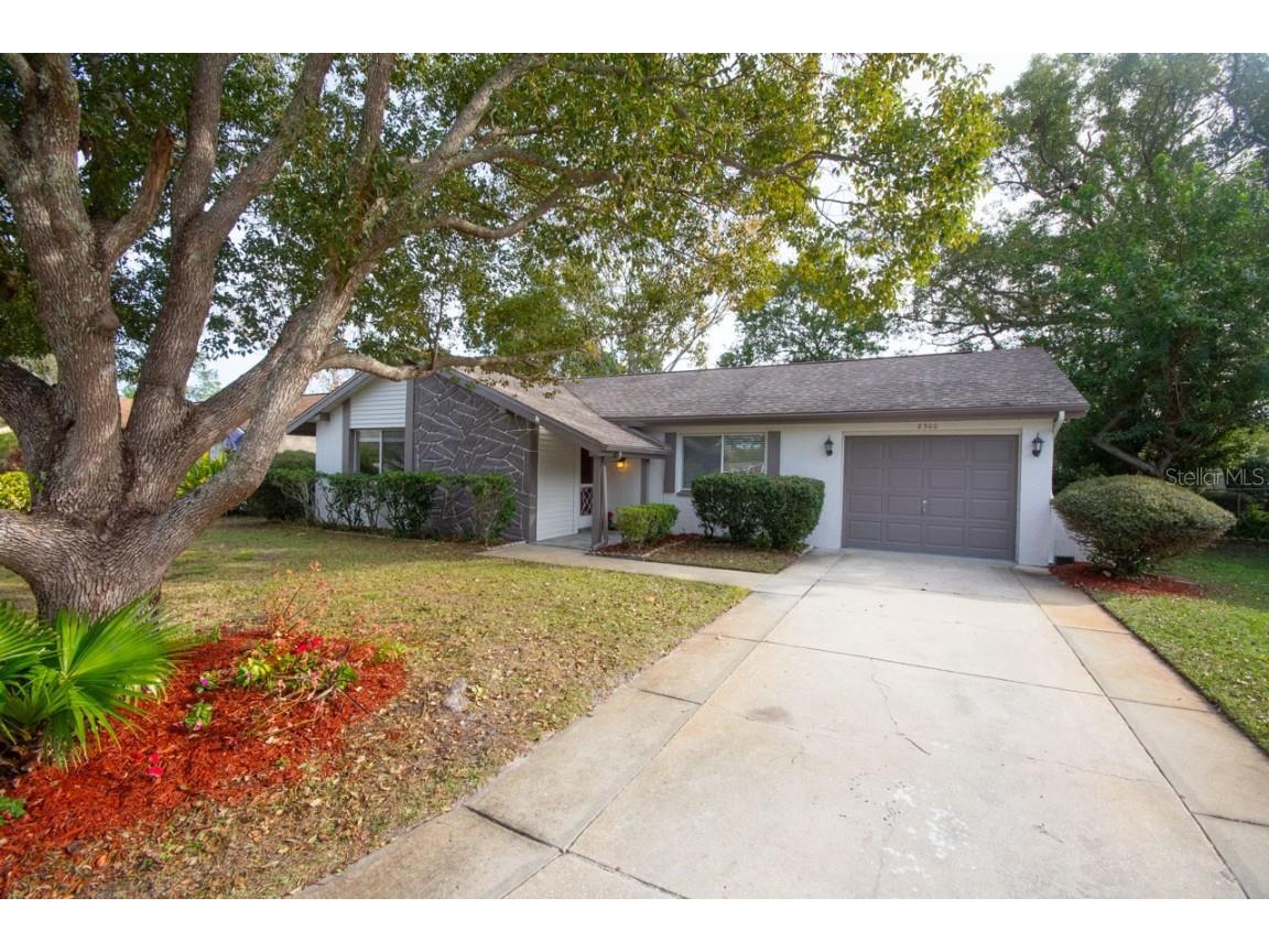8300 Woodsong Row Hudson FL 34667 TB8342347 image1