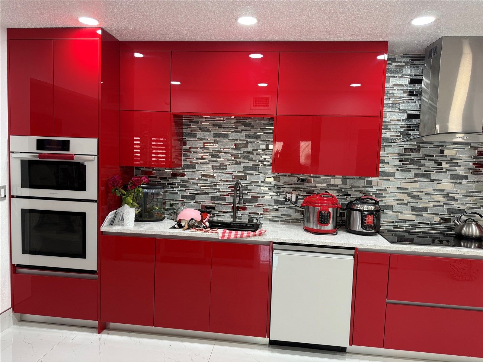 8301 Lopez Drive Tampa FL 33615 TB8510777 image12