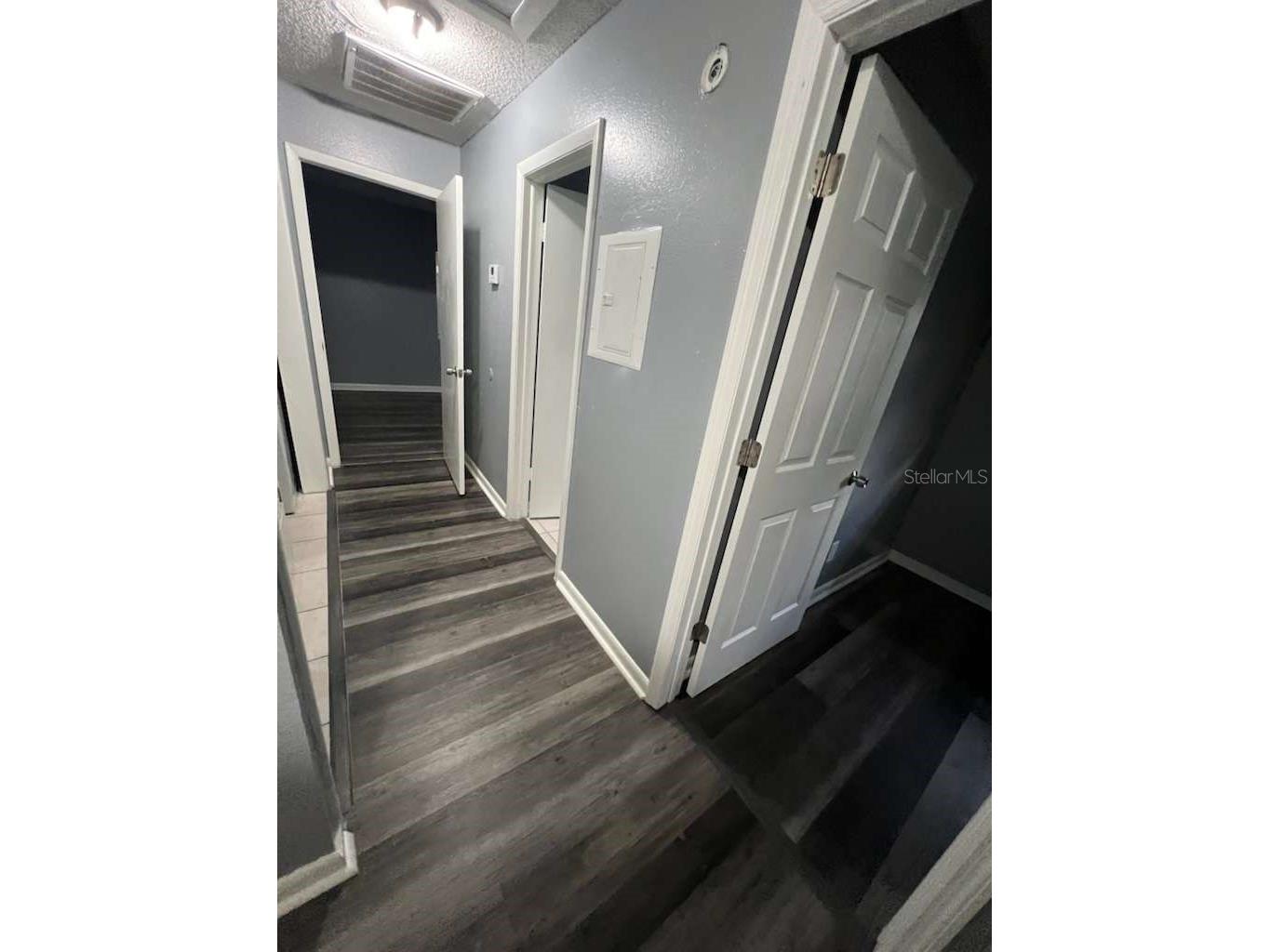 8301 N Alaska Street Tampa FL 33604 TB8471817 image15