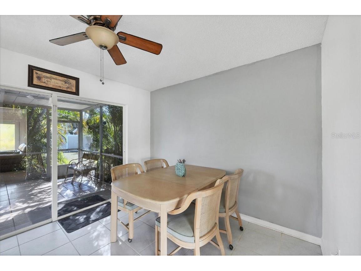 8301 Pelican Road Englewood FL 34224 A4672650 image10