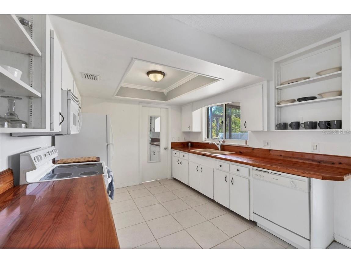 8301 Pelican Road Englewood FL 34224 A4672650 image8