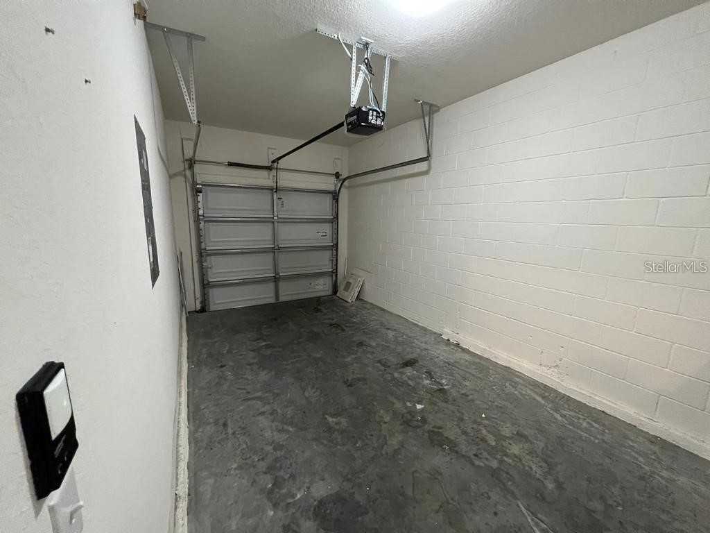 8301 Pine River Road Tampa FL 33637 TB8501198 image11