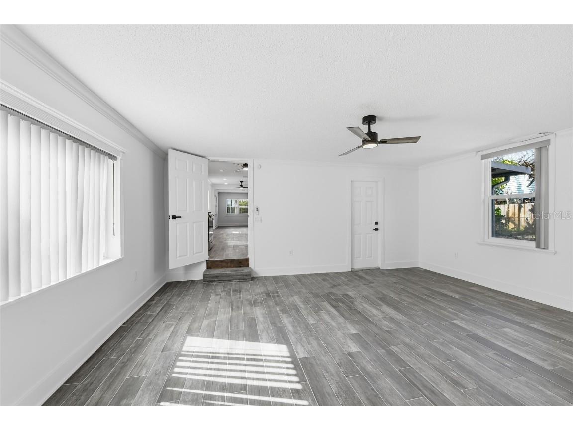 8301 Riverside Drive NE Saint Petersburg FL 33702 O6363359 image10