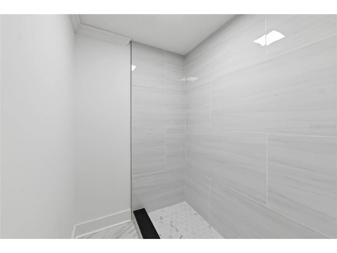 8301 Riverside Drive NE Saint Petersburg FL 33702 O6363359 image21