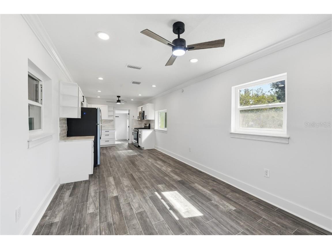 8301 Riverside Drive NE Saint Petersburg FL 33702 O6363359 image6