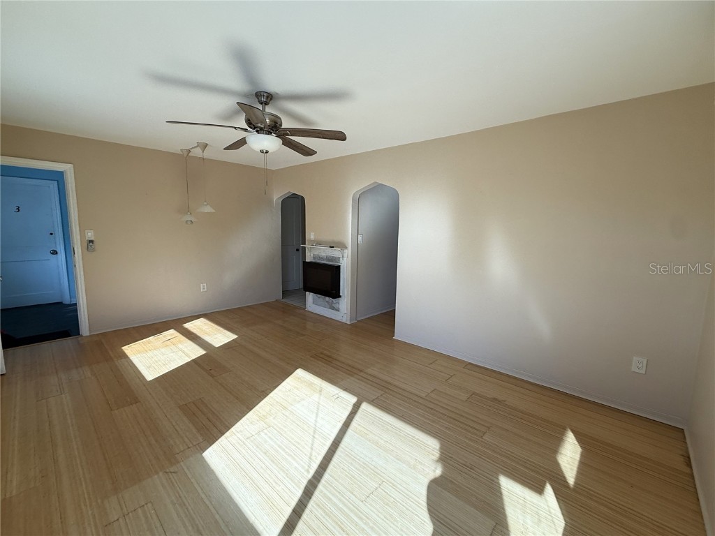 8301 W Gulf Boulevard #4 Treasure Island FL 33706 TB8455501 image4