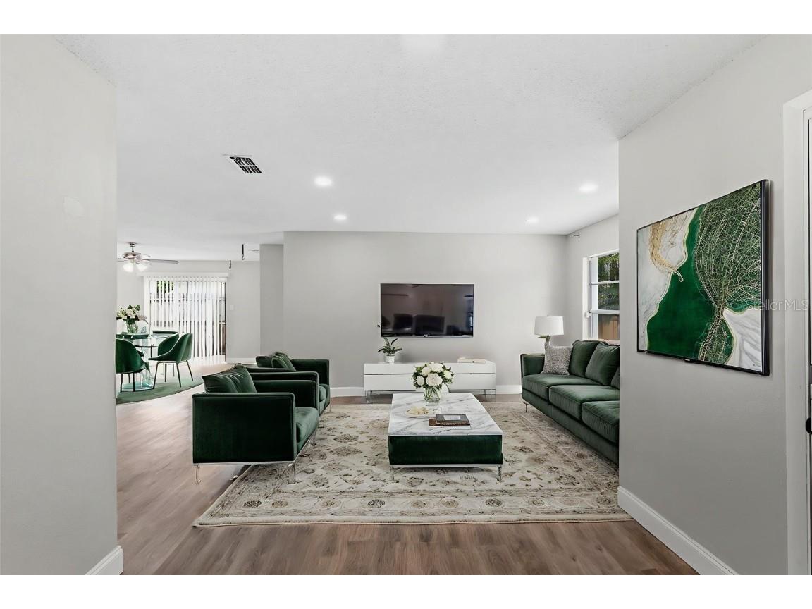 8302 Jackson Springs Road Tampa FL 33615 TB8425627 image2