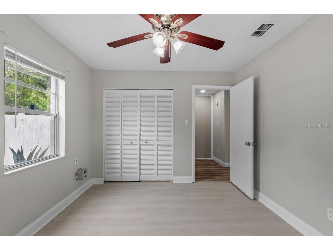 8302 Jackson Springs Road Tampa FL 33615 TB8425627 image27