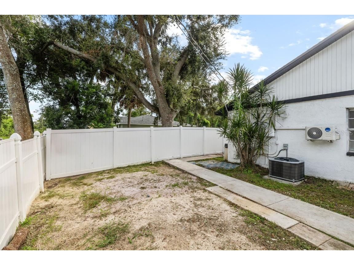 8302 Jackson Springs Road Tampa FL 33615 TB8425627 image28