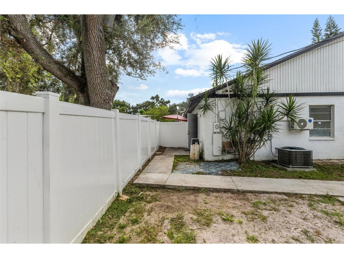 8302 Jackson Springs Road Tampa FL 33615 TB8425627 image29