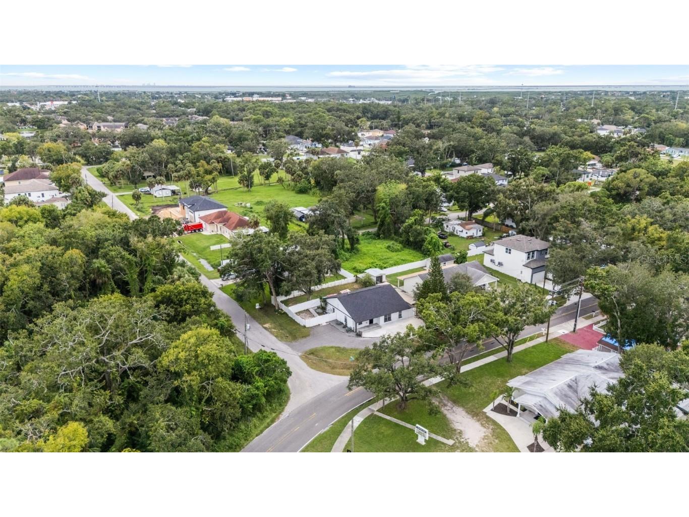 8302 Jackson Springs Road Tampa FL 33615 TB8425627 image46