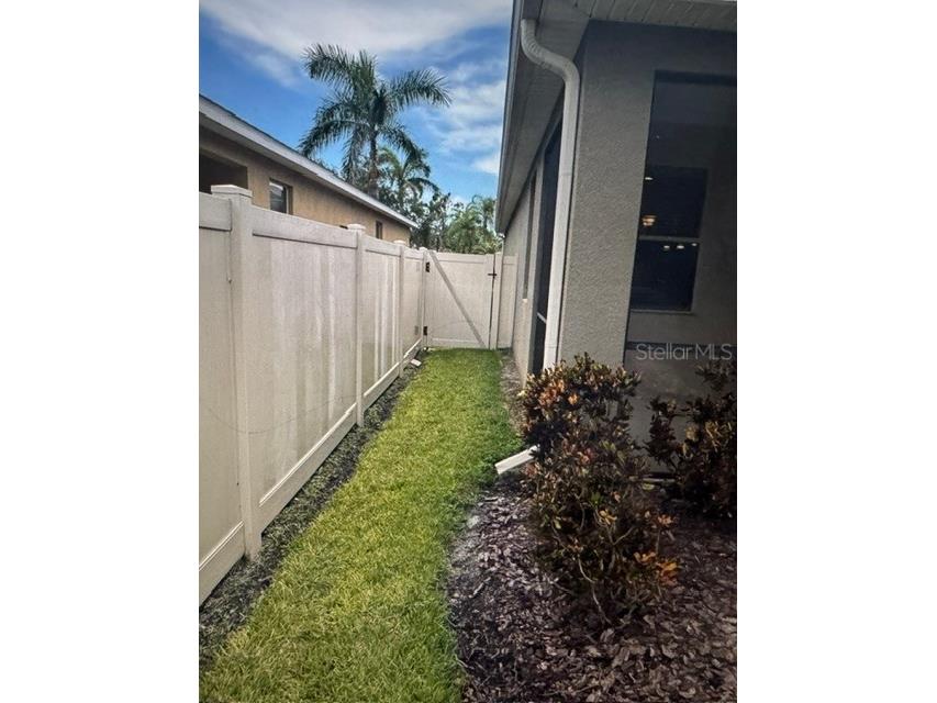 8302 Karpeal Drive Sarasota FL 34238 A4692209 image12