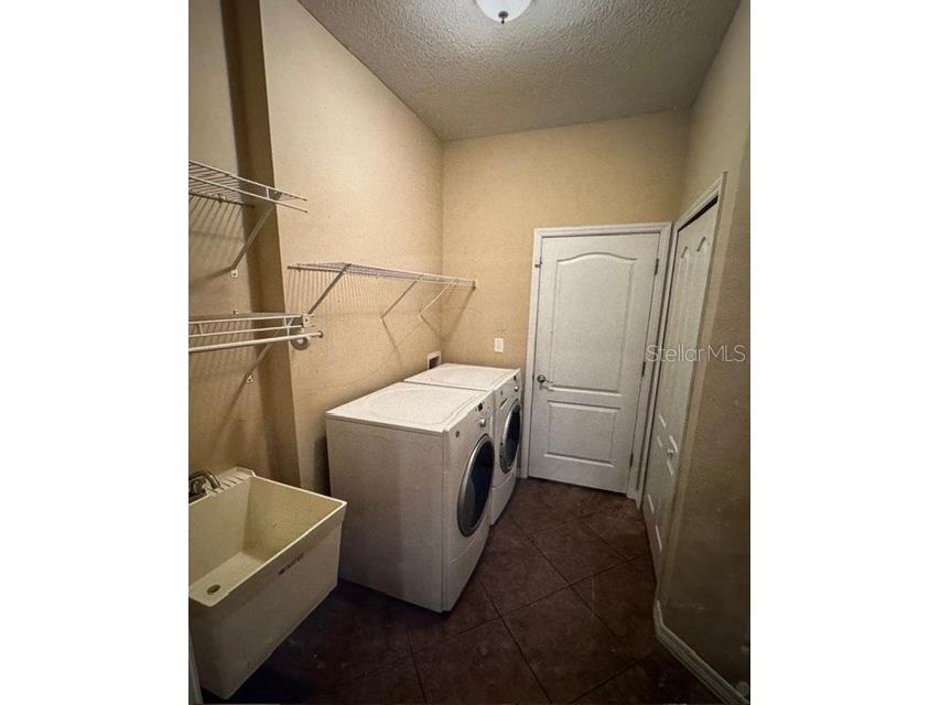 8302 Karpeal Drive Sarasota FL 34238 A4692209 image22