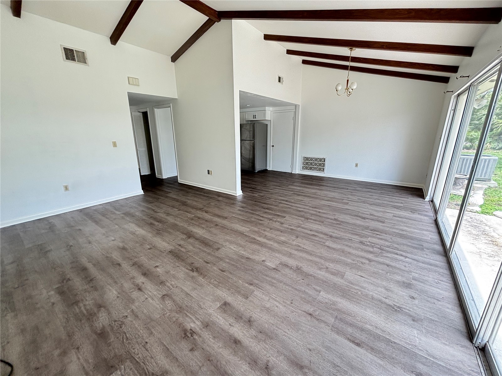 8302 N Flintrock Court Tampa FL 33615 A4696694 image3
