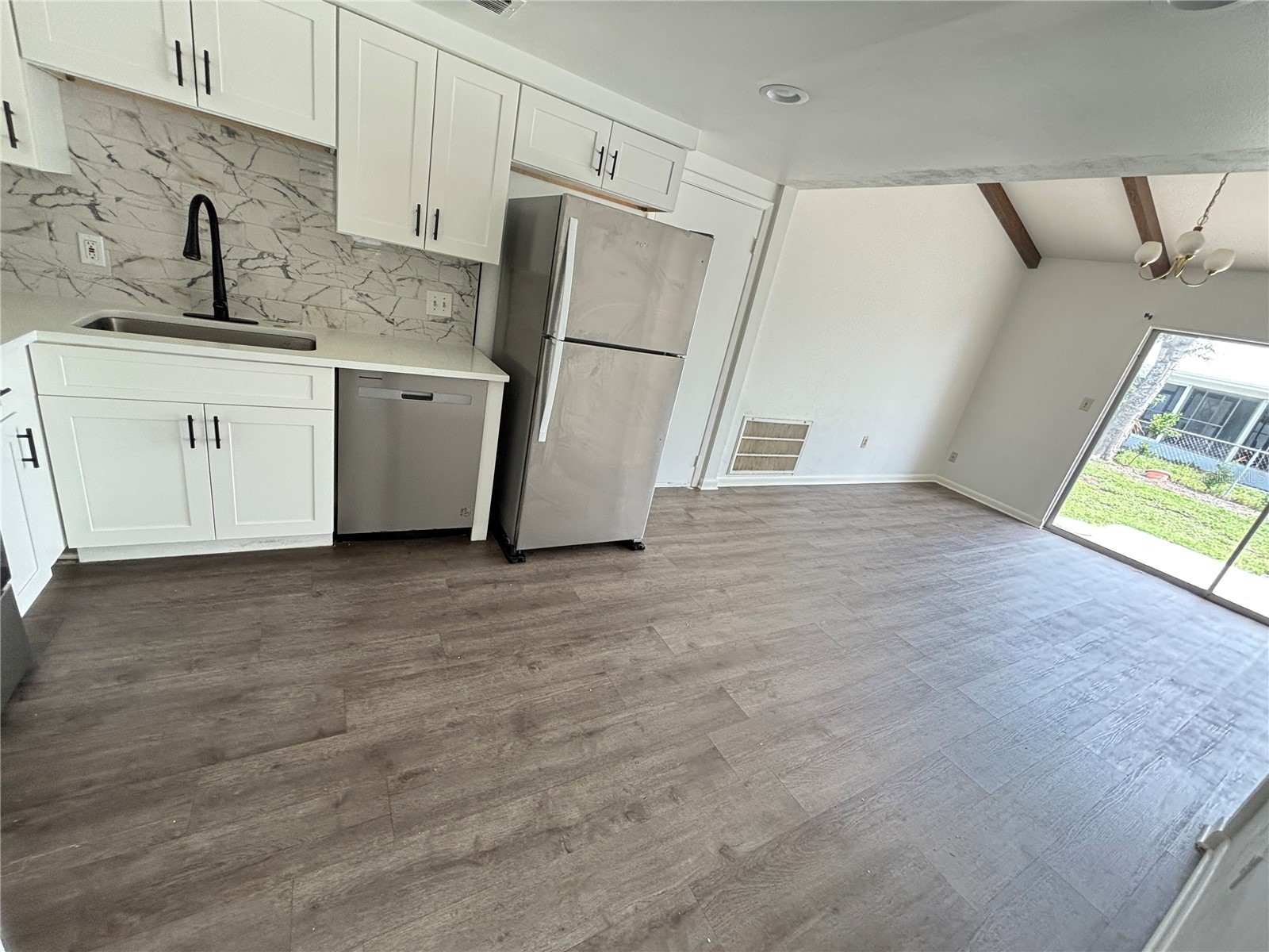 8302 N Flintrock Court Tampa FL 33615 A4696694 image4