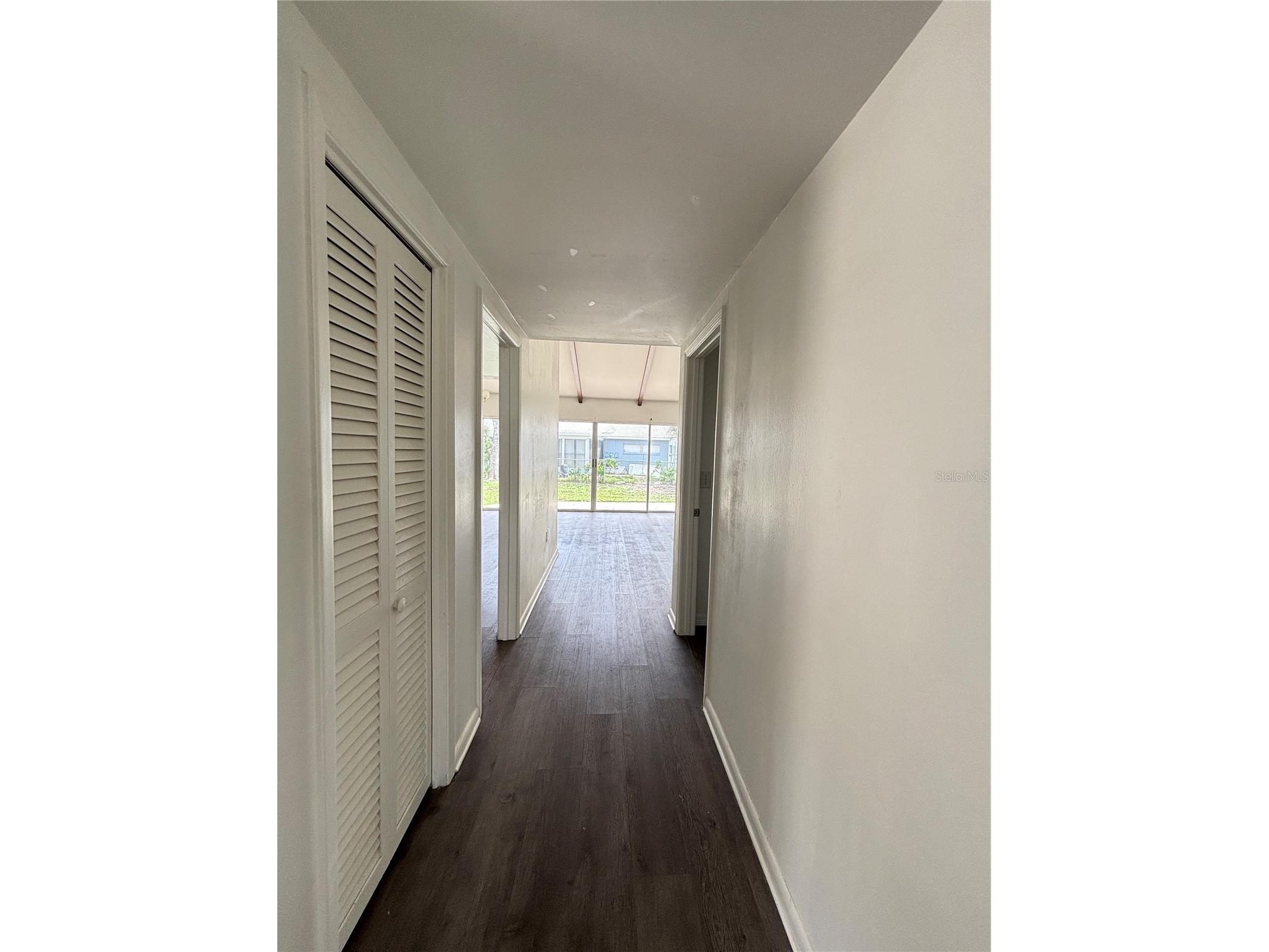 8302 N Flintrock Court Tampa FL 33615 A4696694 image6