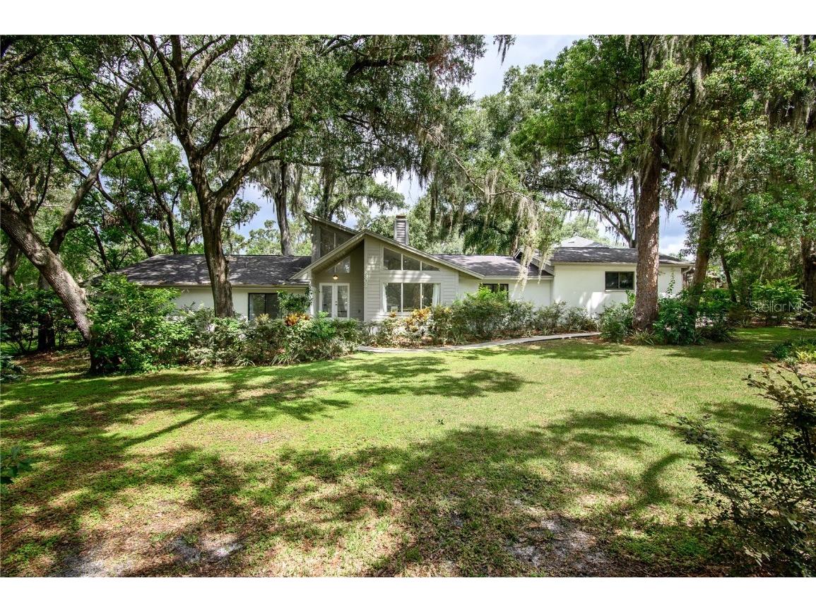 8302 N River Highlands Place Tampa FL 33617 T3459430 image1