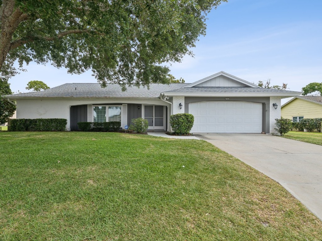 8302 Valley Stream Lane Hudson FL 34667 W7864823 image1