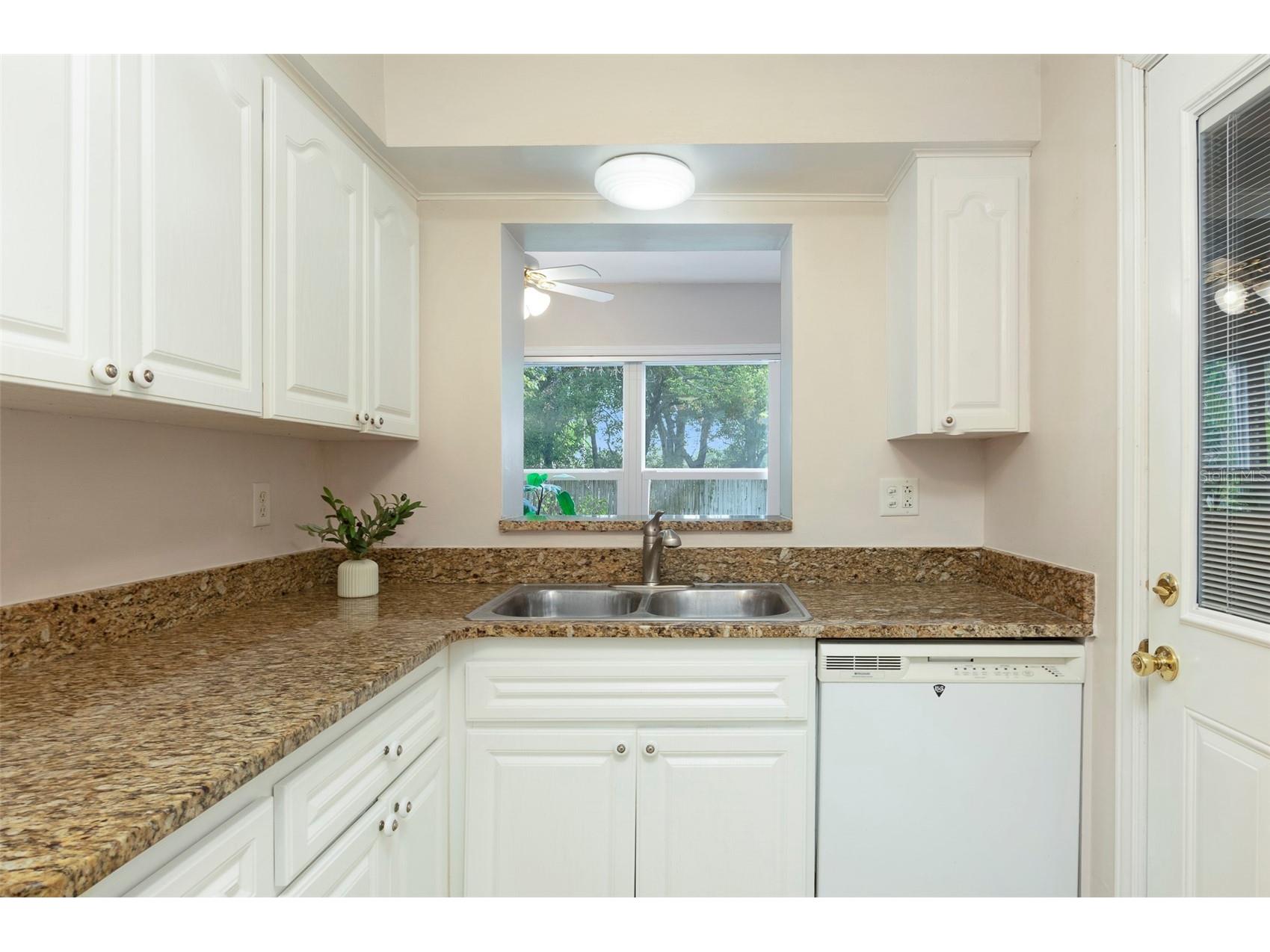 8303 Annwood Road Seminole FL 33777 TB8489658 image9