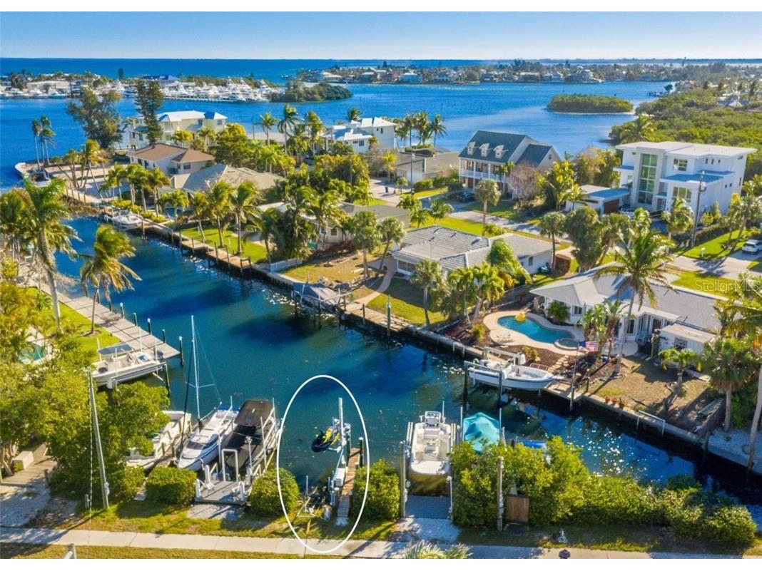 8303 Marina Drive #SLIP 8 Holmes Beach FL 34217 A4632912 image1