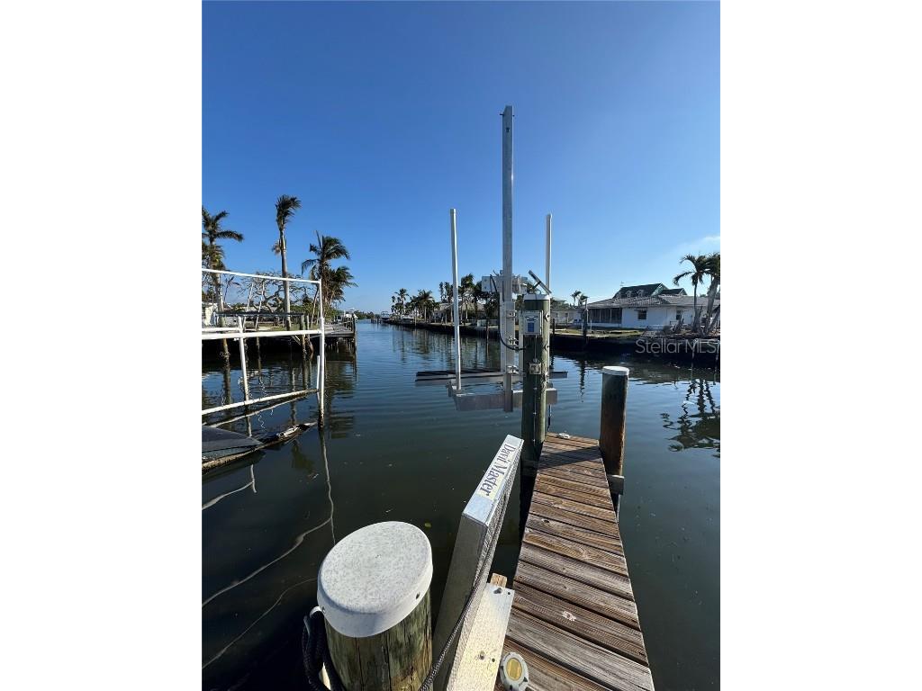 8303 Marina Drive #SLIP 8 Holmes Beach FL 34217 A4632912 image4
