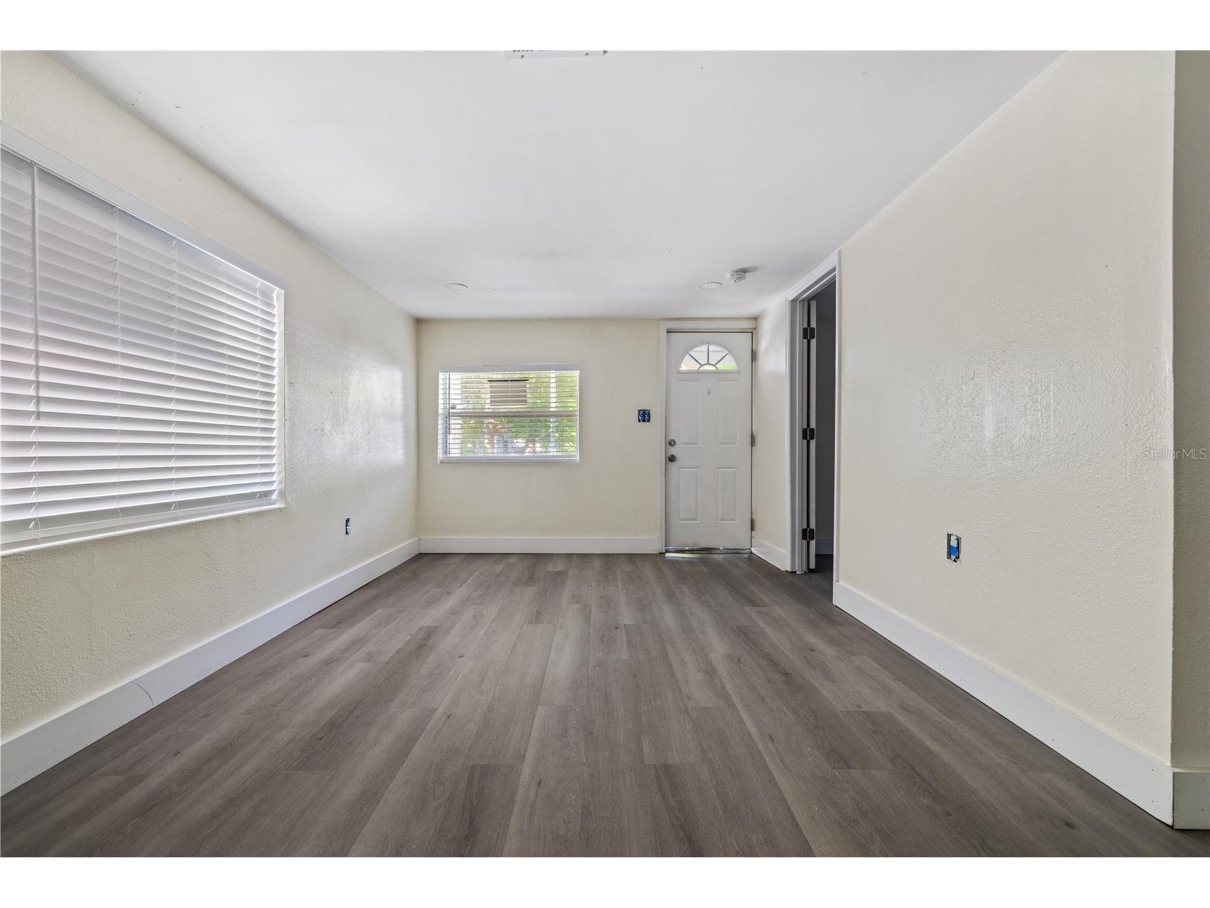 8303 N 11th Street Tampa FL 33604 TB8502724 image3