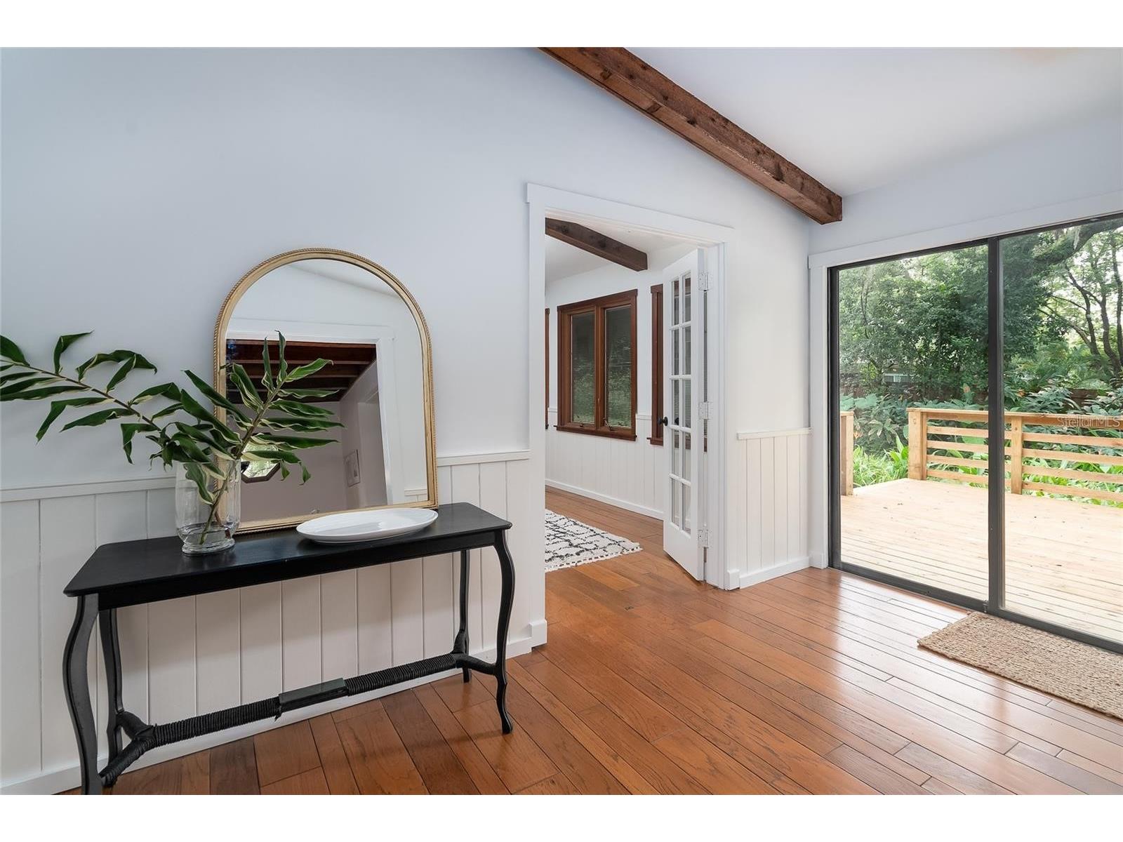 8303 N River Oaks Court Tampa FL 33617 TB8486414 image12