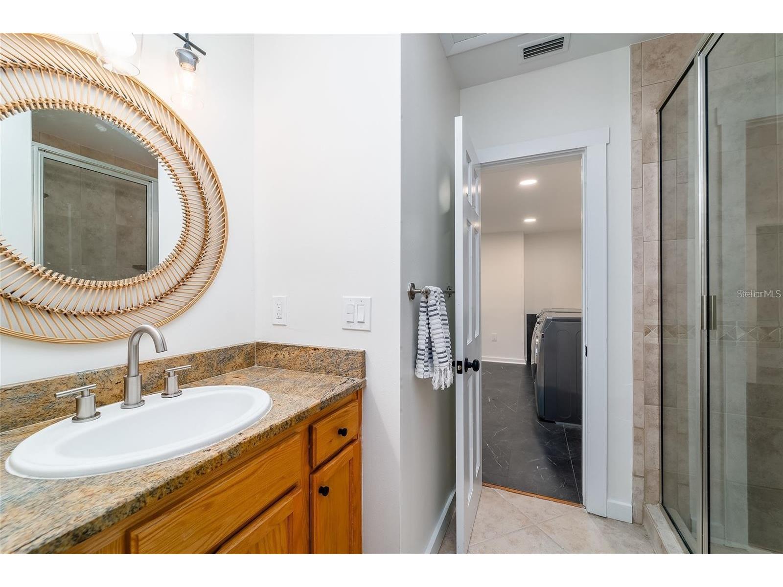 8303 N River Oaks Court Tampa FL 33617 TB8486414 image15