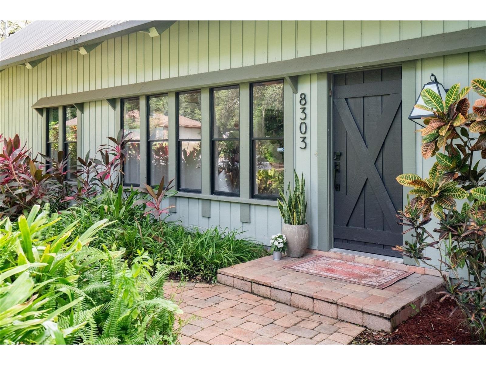 8303 N River Oaks Court Tampa FL 33617 TB8486414 image3