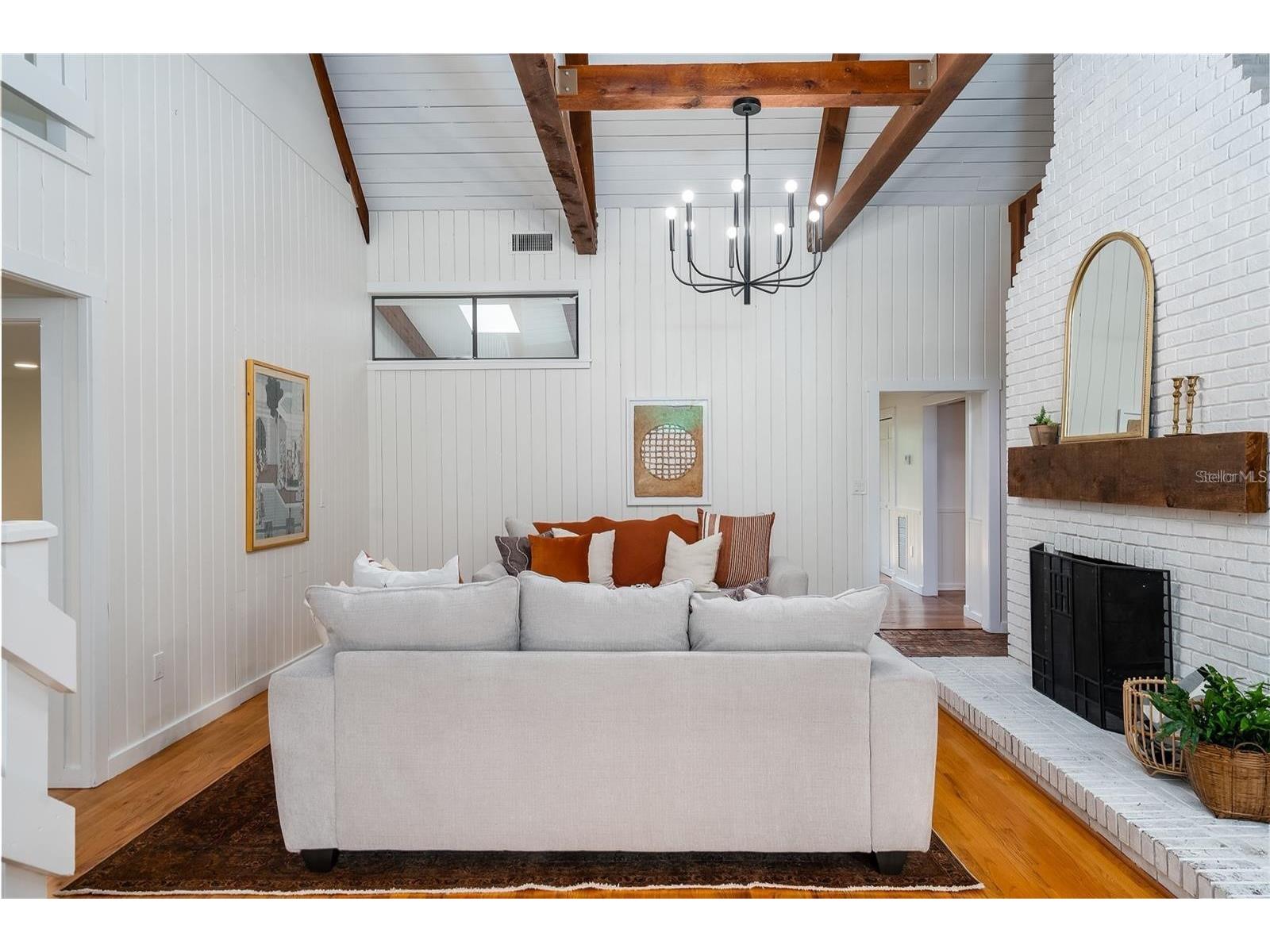 8303 N River Oaks Court Tampa FL 33617 TB8486414 image6