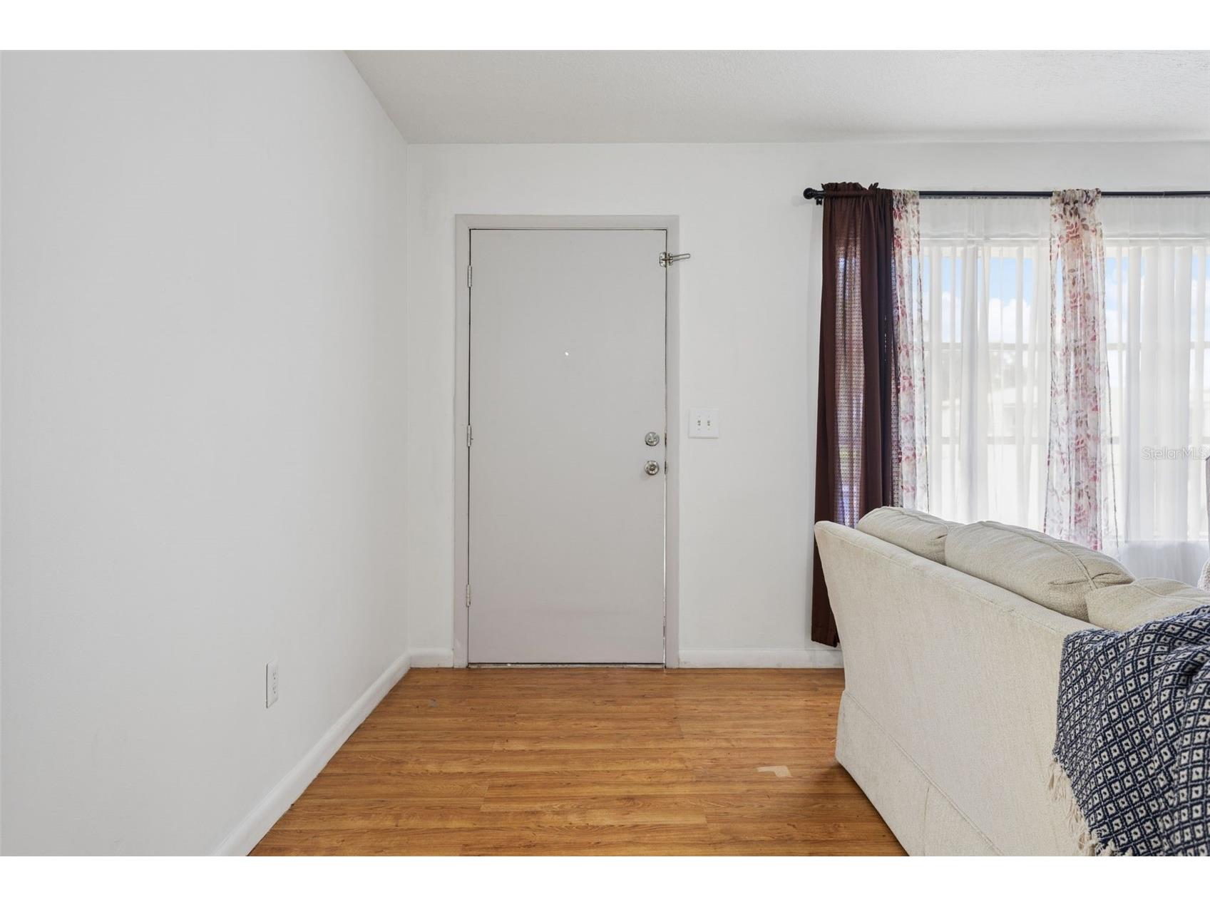 8303 Temple Park Drive Tampa FL 33637 TB8504291 image10
