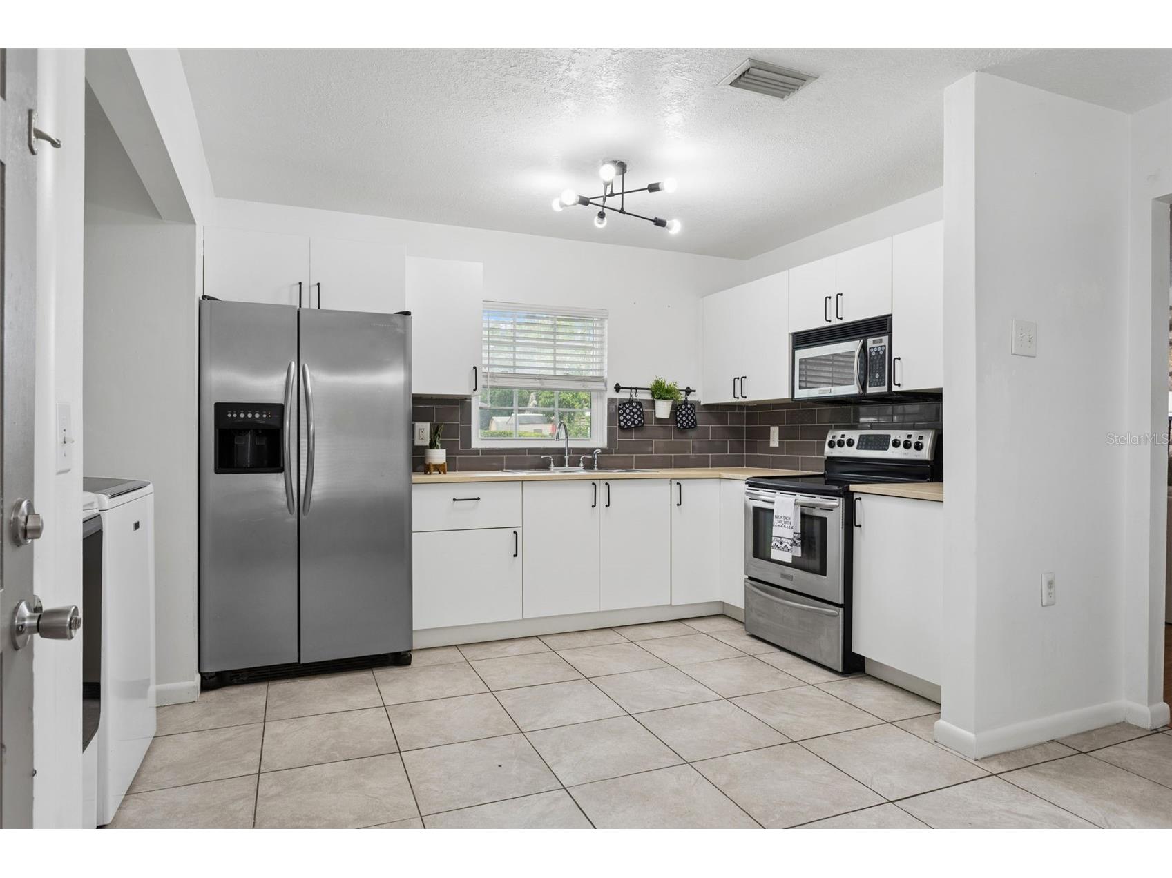 8303 Temple Park Drive Tampa FL 33637 TB8504291 image14